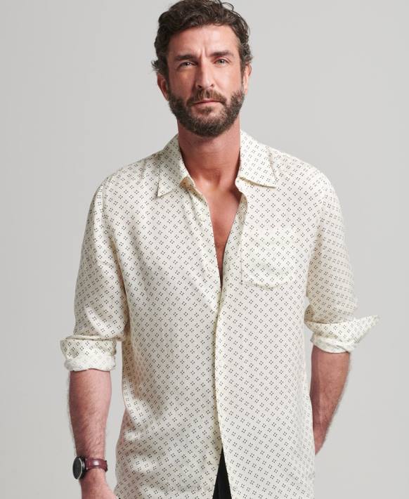 erkekler Superdry beyaz 70'ler desenli uzun kollu gömlek NNTB145
