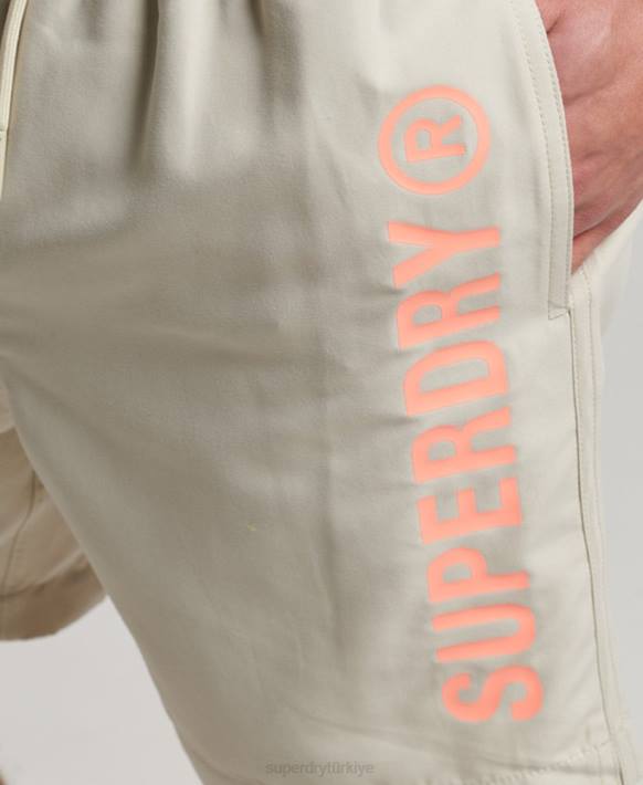 erkekler Superdry bej core sport 17 inç geri dönüştürülmüş yüzme şortu NNTB403