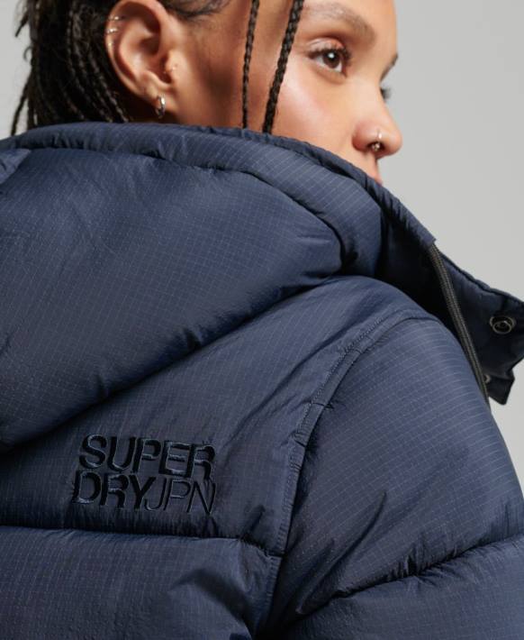 kadınlar Superdry Donanma kapüşonlu yırtılmaz şişme mont NNTB3689