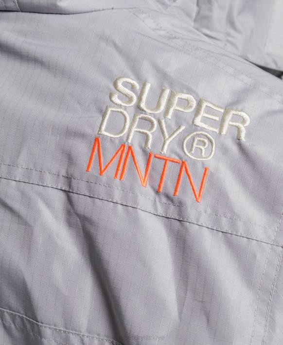 kadınlar Superdry açık gri dağ sd rüzgarlık ceket NNTB3533