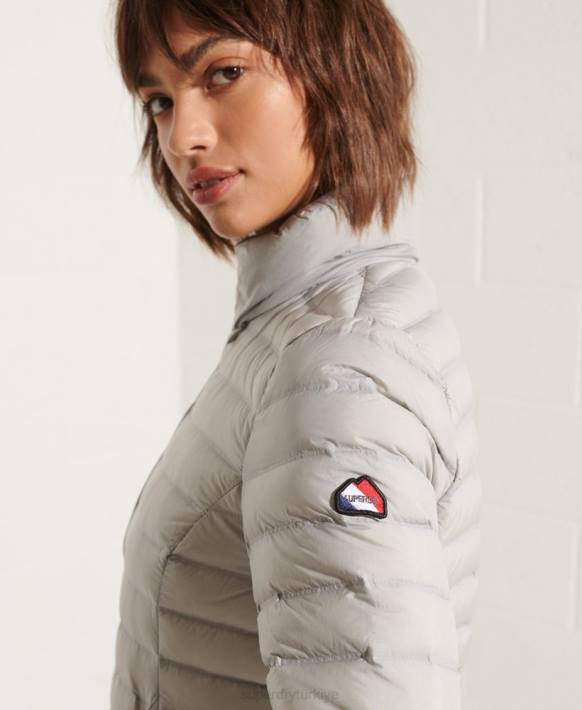 kadınlar Superdry açık gri dolgulu ceket NNTB5709
