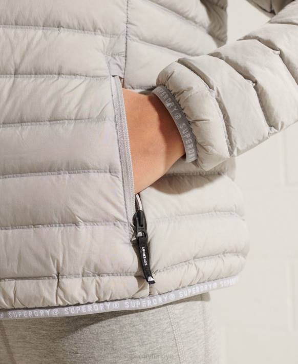 kadınlar Superdry açık gri dolgulu ceket NNTB5709