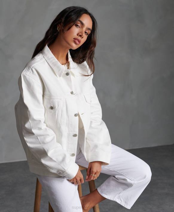 kadınlar Superdry beyaz erkek arkadaşı kamyon şoförü ceketi NNTB3854