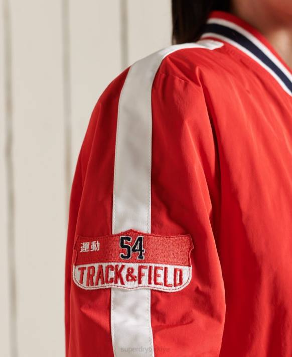 kadınlar Superdry kırmızı büyük beden kolej bomber ceketi NNTB3842