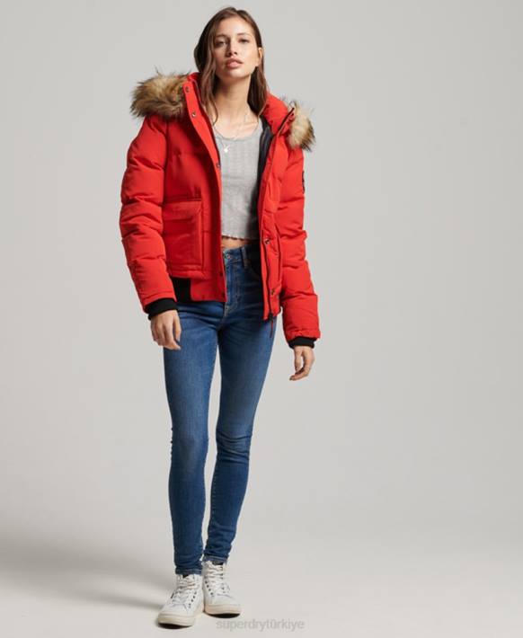 kadınlar Superdry kırmızı everest kapüşonlu şişme bomber ceket NNTB3751