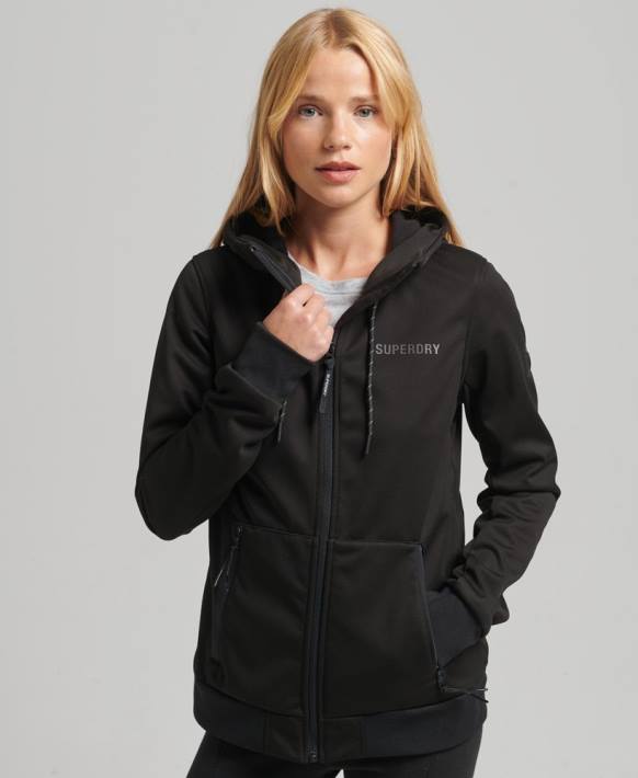 kadınlar Superdry siyah teknoloji softshell ceket NNTB5554