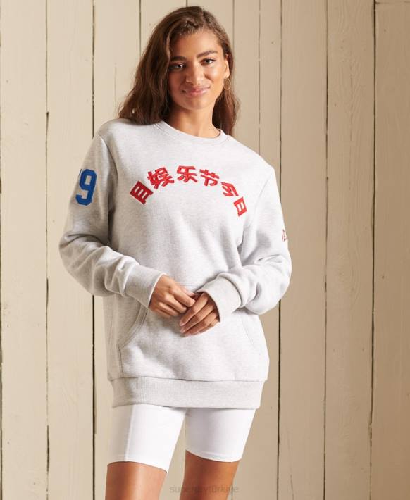 kadınlar Superdry açık gri büyük boy eski logo kaynak ekibi sweatshirt NNTB6143