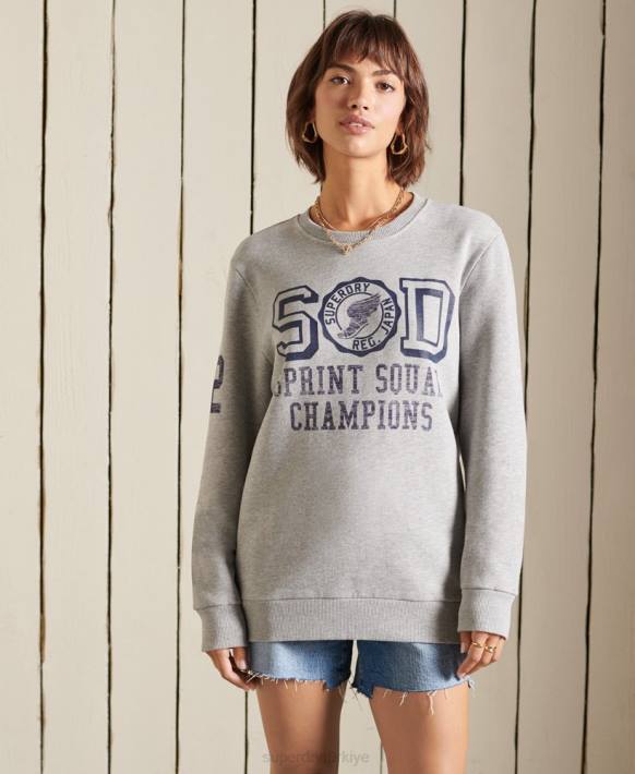 kadınlar Superdry gri büyük beden atletizm ekibi sweatshirt'ü NNTB6169