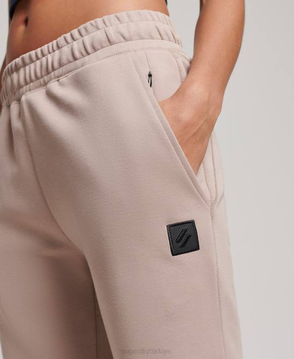 kadınlar Superdry açık gri teknoloji koşucuları NNTB3897