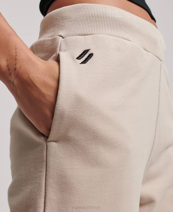 kadınlar Superdry bej çekirdek koşucular NNTB3905