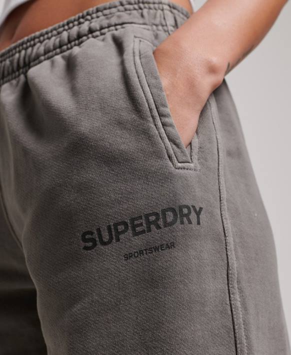 kadınlar Superdry gri çekirdek spor koşucuları NNTB3926
