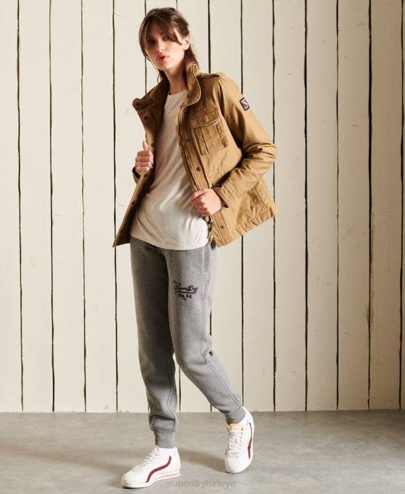 kadınlar Superdry koyu gri zanaat koşucularıyla gurur duymak NNTB3942