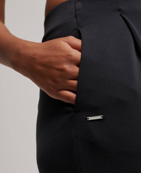 kadınlar Superdry siyah esnek özel joggers NNTB3923