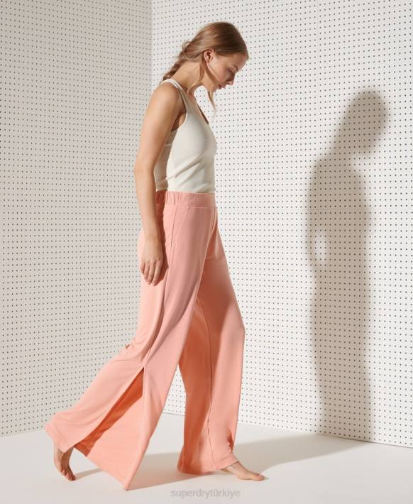 kadınlar Superdry pembe esnek geniş paça pantolon NNTB3944