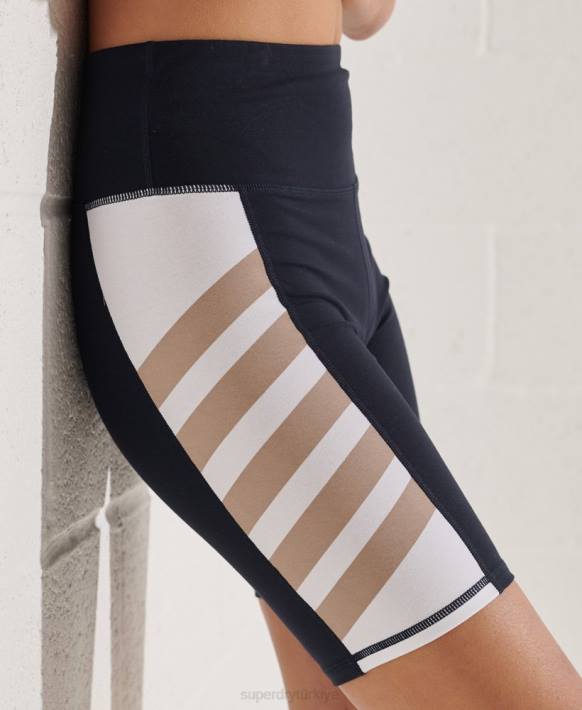 kadınlar Superdry Donanma aktif yaşam döngüsü kısa NNTB3143