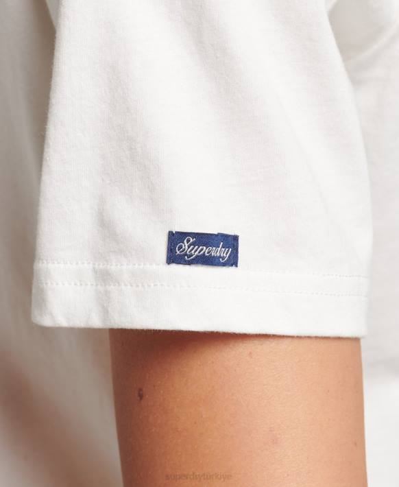 kadınlar Superdry beyaz gurur ve zanaat t-shirt NNTB2791