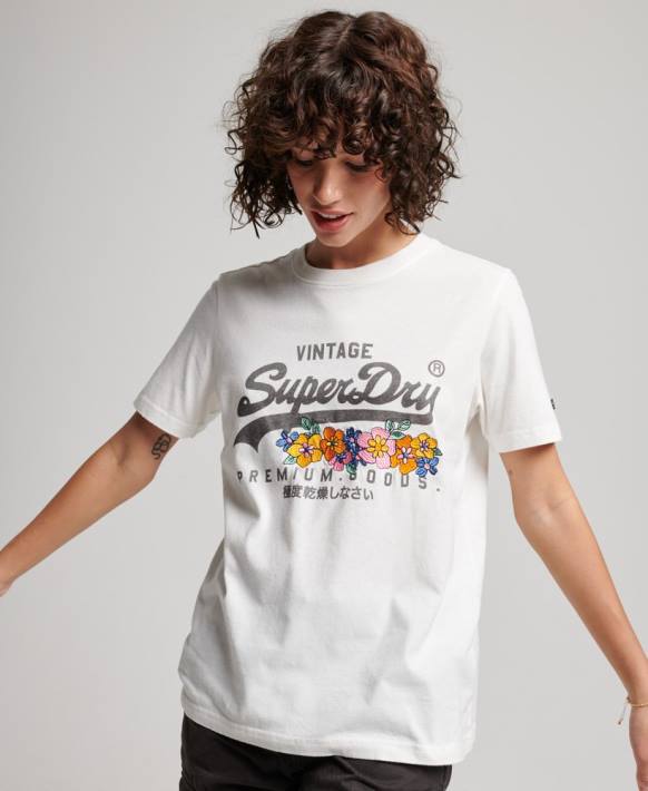 kadınlar Superdry krem vintage logo premium çiçekli t-shirt NNTB2684