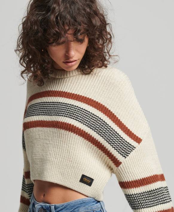 kadınlar Superdry beyaz kırpılmış klasik mürettebat süveter NNTB4036