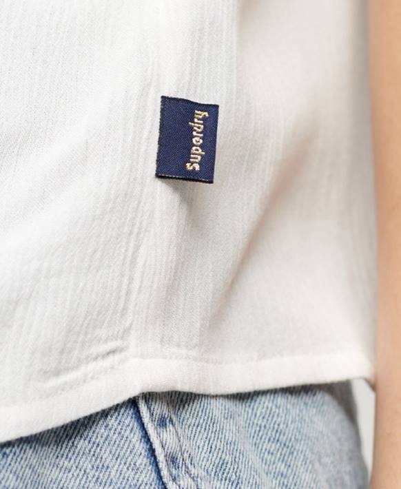 kadınlar Superdry beyaz işlemeli cami top NNTB2057