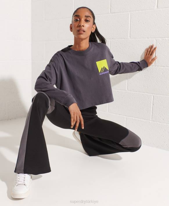 kadınlar Superdry koyu gri dağ sporu enerji kırpma üst NNTB3059